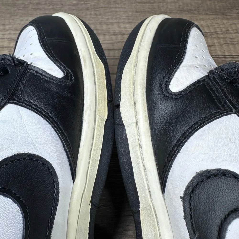 Nike~Youth~Dunk Low Retro Black/White Panda Sneakers~Size 4.5Y